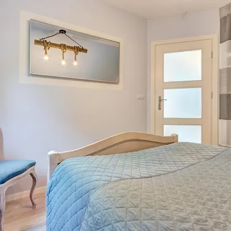 Niebieski Kamień Pomorski