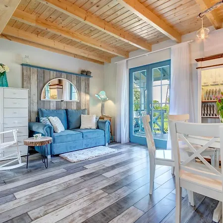 Nyaraló Niebieski Kamień Pomorski